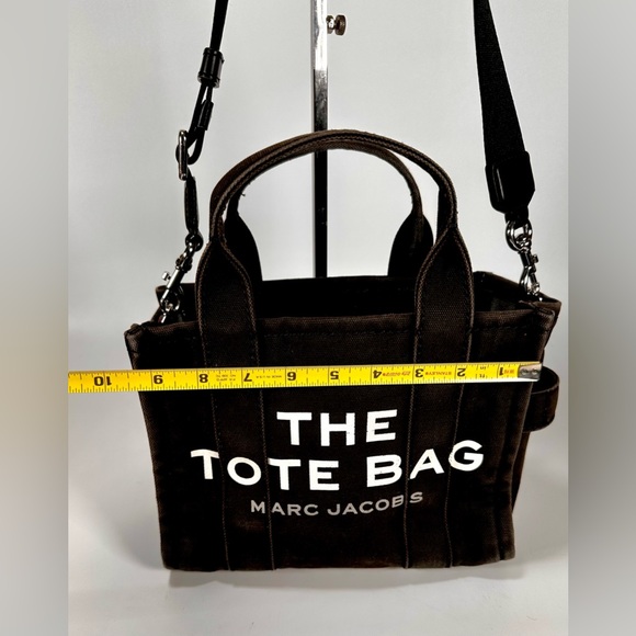 MARC JACOBS The canvas small Tote
Bag Marc Jobs - Picture 9 of 13